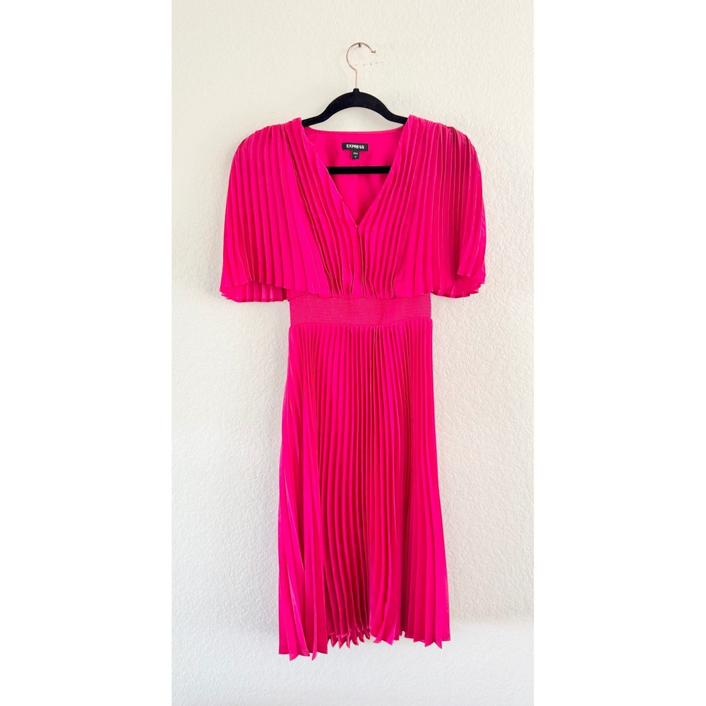 Express Dress Pink Pleated V-Neck Cape Sleeve Smocked Waist Midi XS